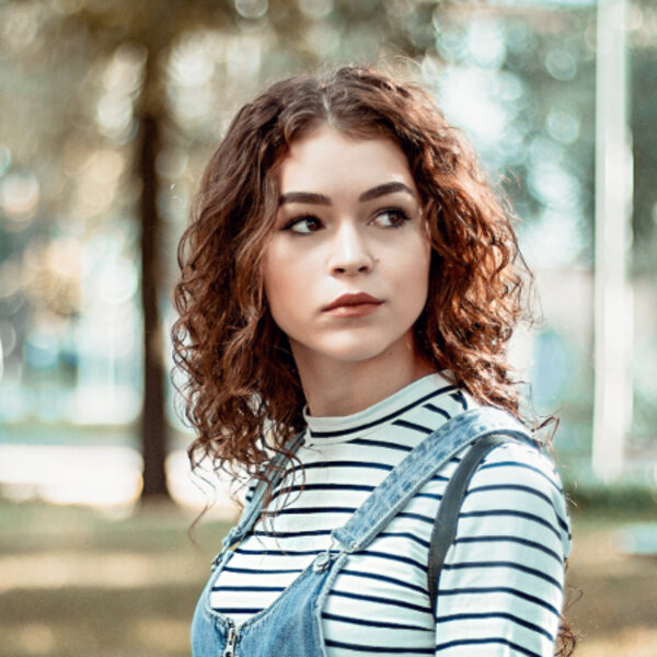 Csillag Dóra